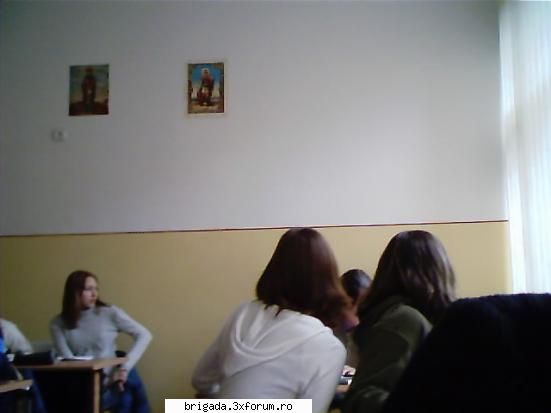 GALERIE POZE COLEGI, BRIGADA..... - > IOANA SI LARISA < speriate de - GaLeRiE pOzE