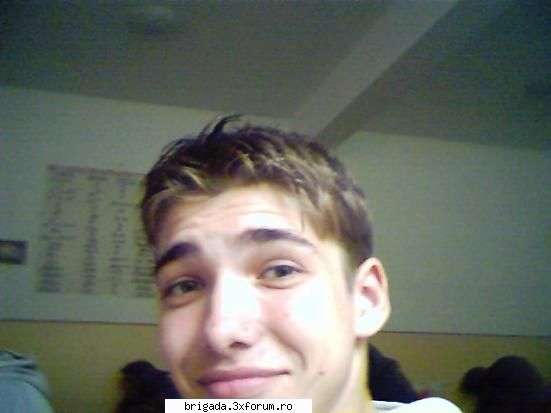 > mitza < :hi:  :hi:  :hi:  :hi:  :hi:  :hi:  :hi:  :hi:  :hi:  :hi:
      :finger:      :finger: