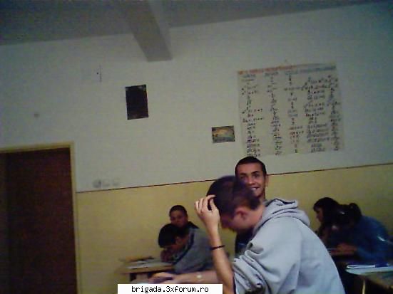 GALERIE POZE COLEGI, BRIGADA..... - > NEGRU < stie la lucrare...... " NU VREAU - GaLeRiE pOzE
