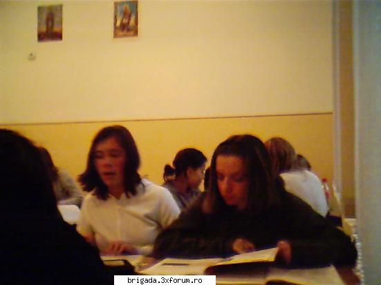 GALERIE POZE COLEGI, BRIGADA..... - > IOANA SI LARISA < le.am prins - GaLeRiE pOzE